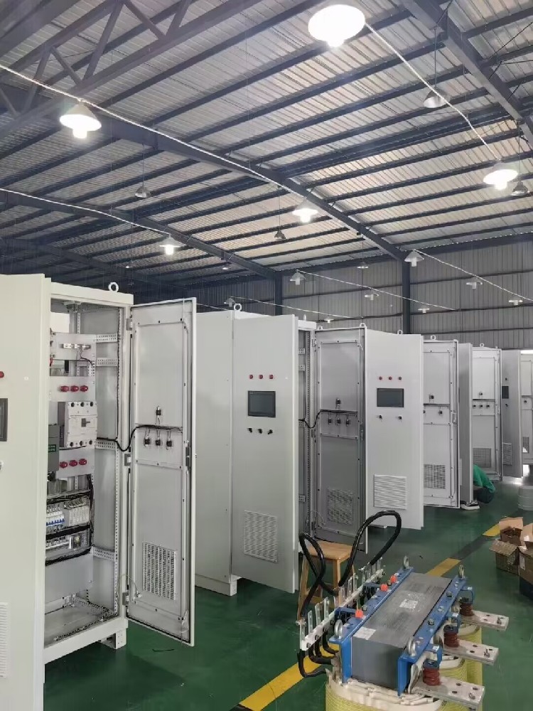 三相电力调解器带变压器输出不平衡是什么缘故原由？？？？？