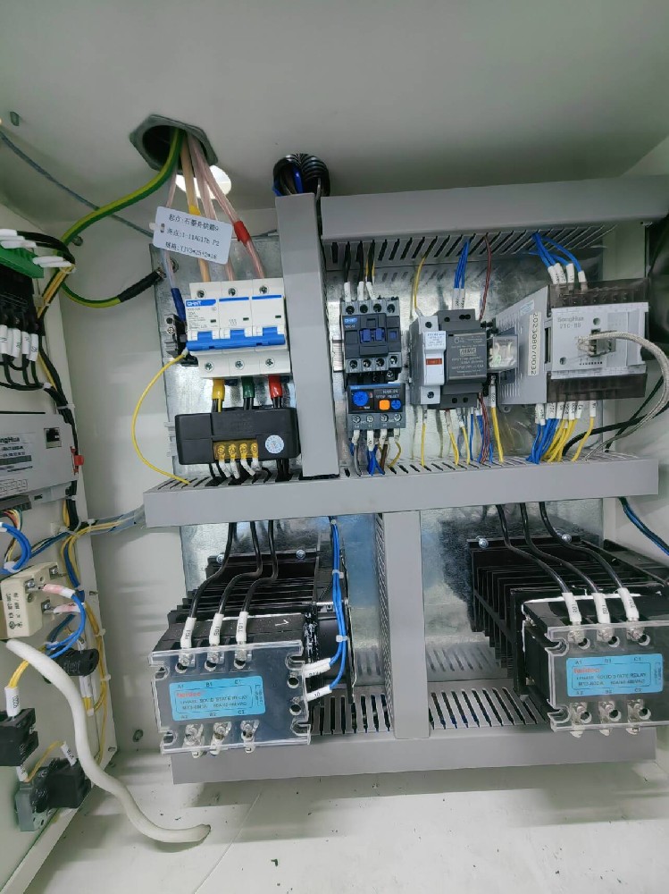 固态继电器与电力调解器区别？？