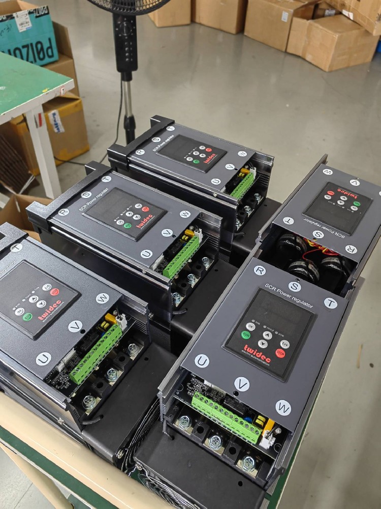 电力调解器会爆发谐波吗？？？？？