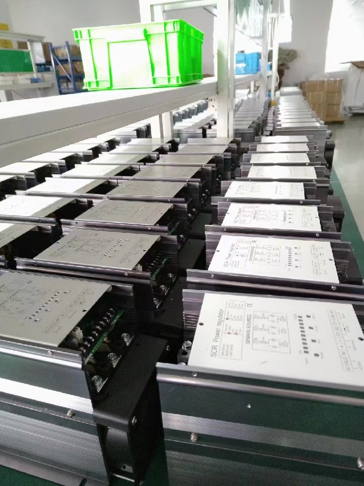 电力调解器的主要作用是什么？？？？