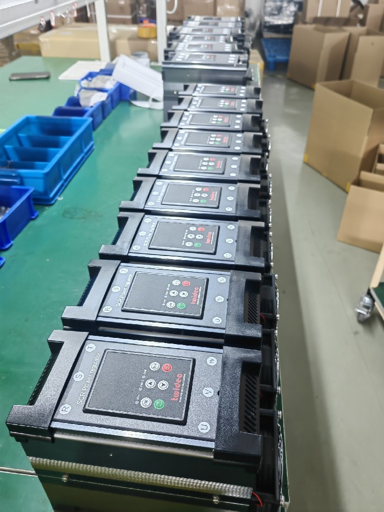 工业烘箱控温：0.1℃之差怎样决议产品生死？？？？？？